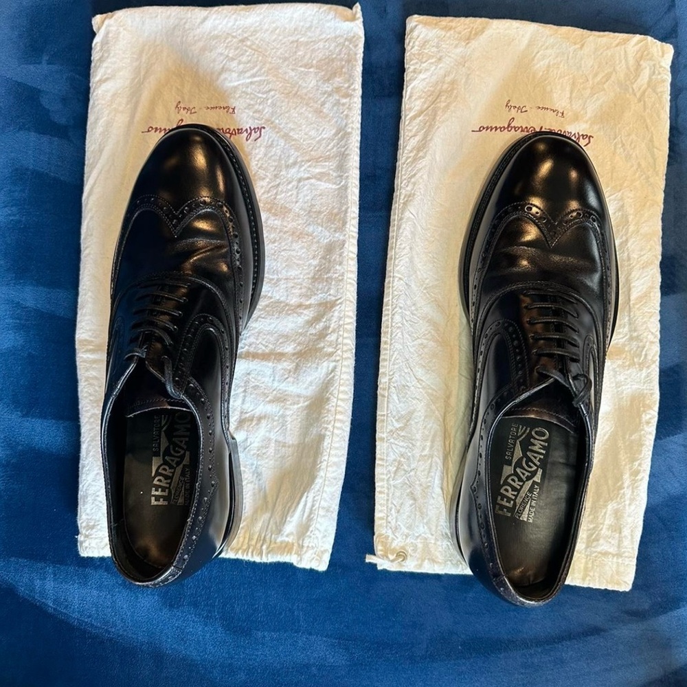 Salvatore Ferragamo Men's Black Leather Dress Shoes